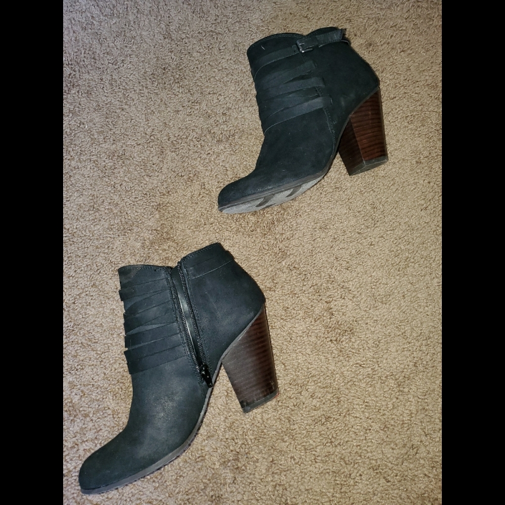 Fergie ankle boot